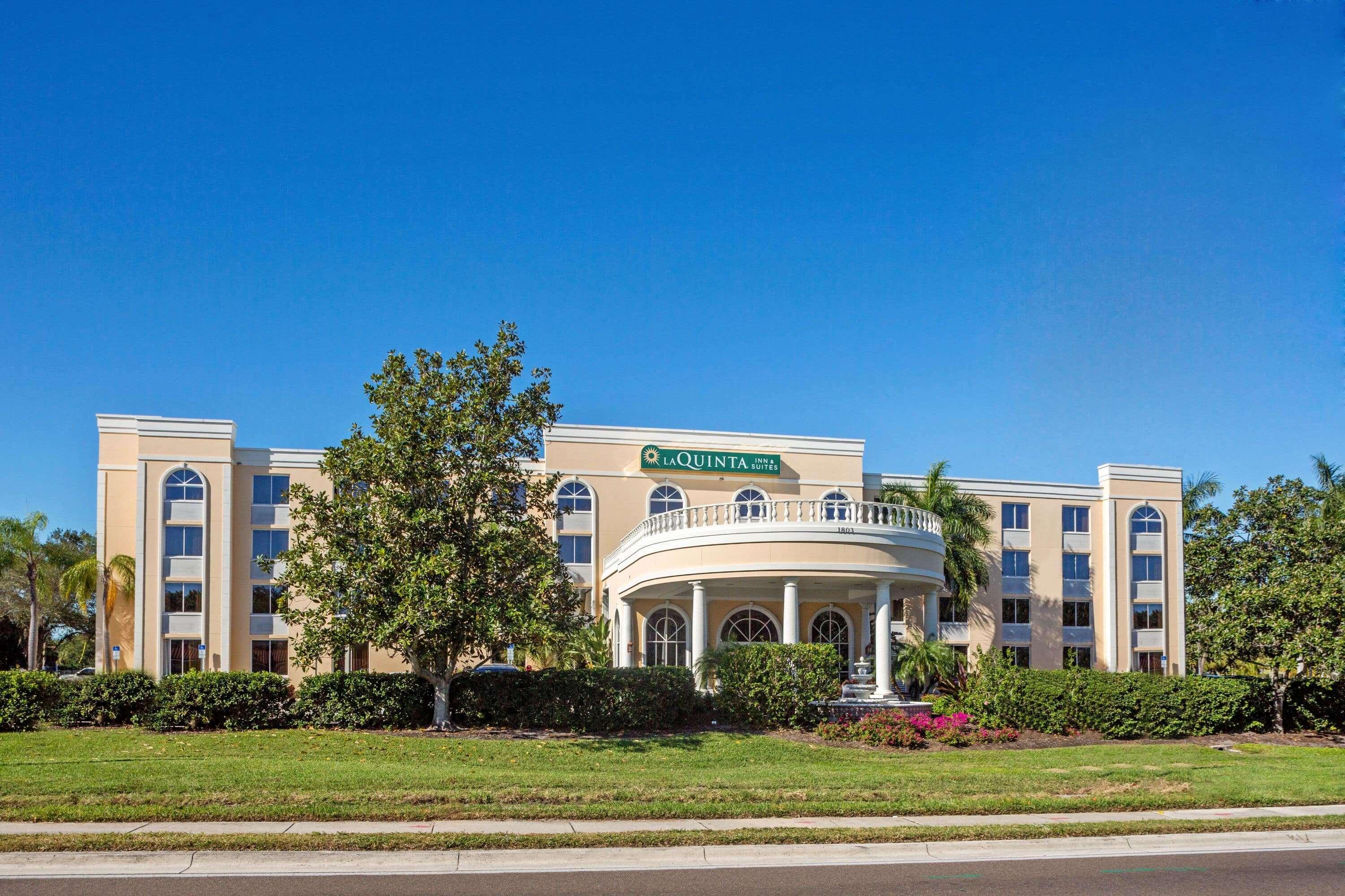 La Quinta By Wyndham Sarasota Downtown Hotel Bagian luar foto