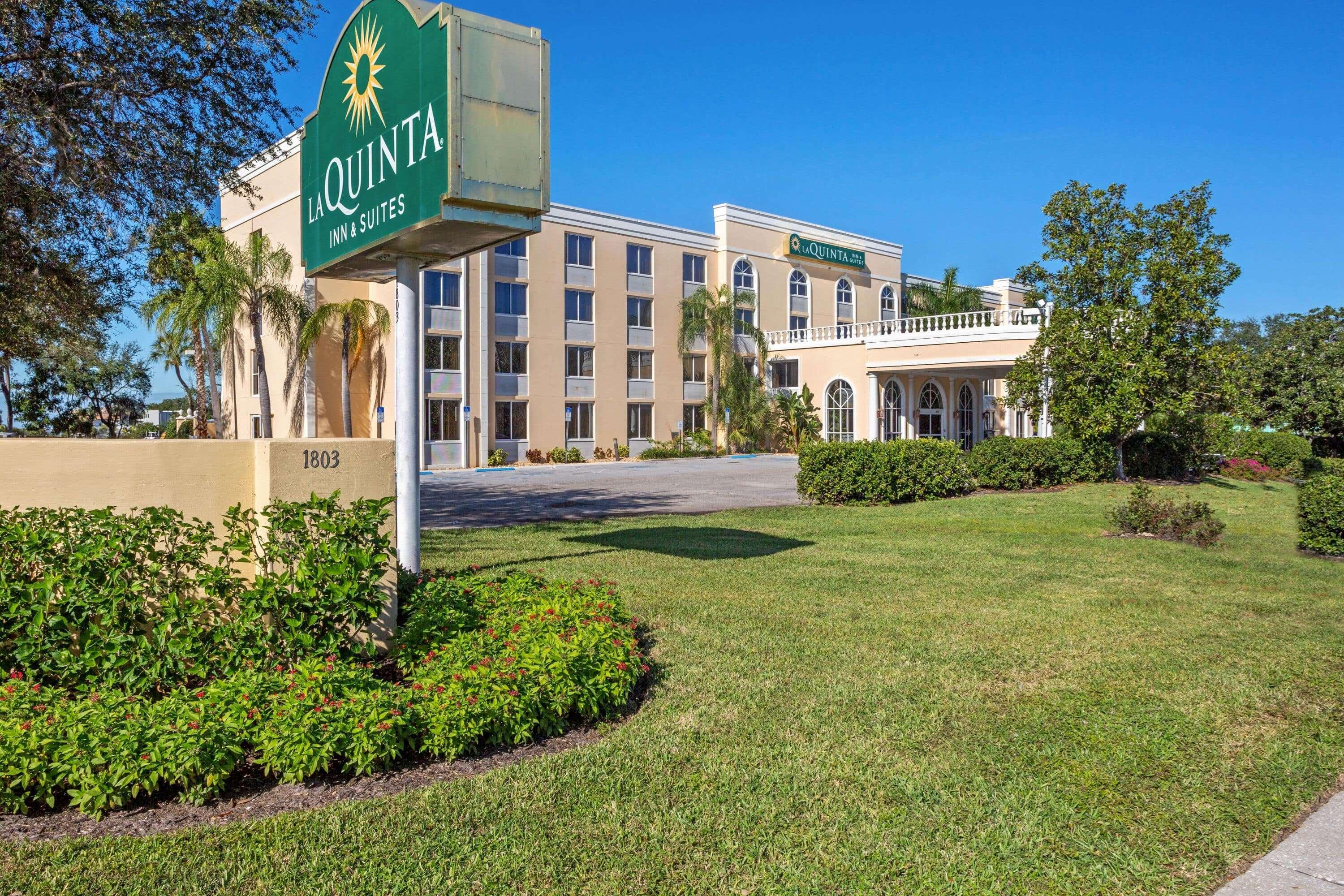 La Quinta By Wyndham Sarasota Downtown Hotel Bagian luar foto