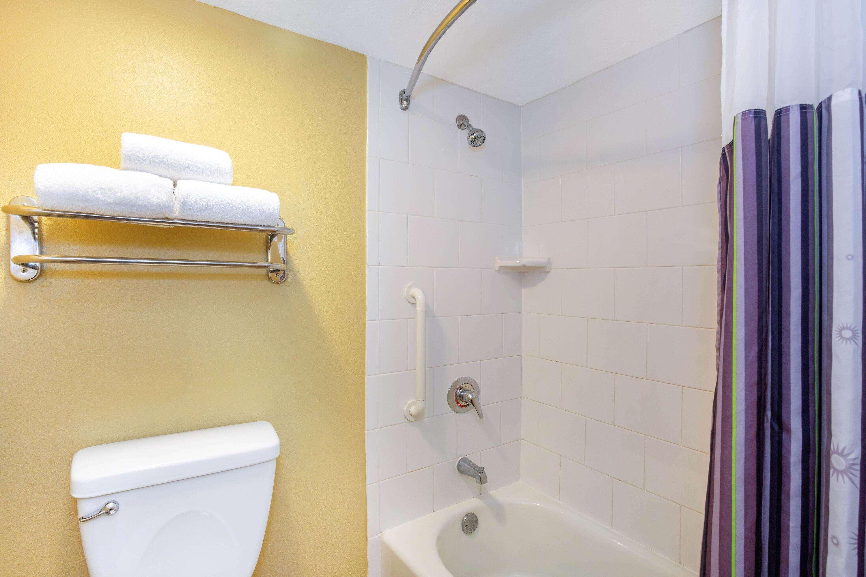 La Quinta By Wyndham Sarasota Downtown Hotel Bagian luar foto