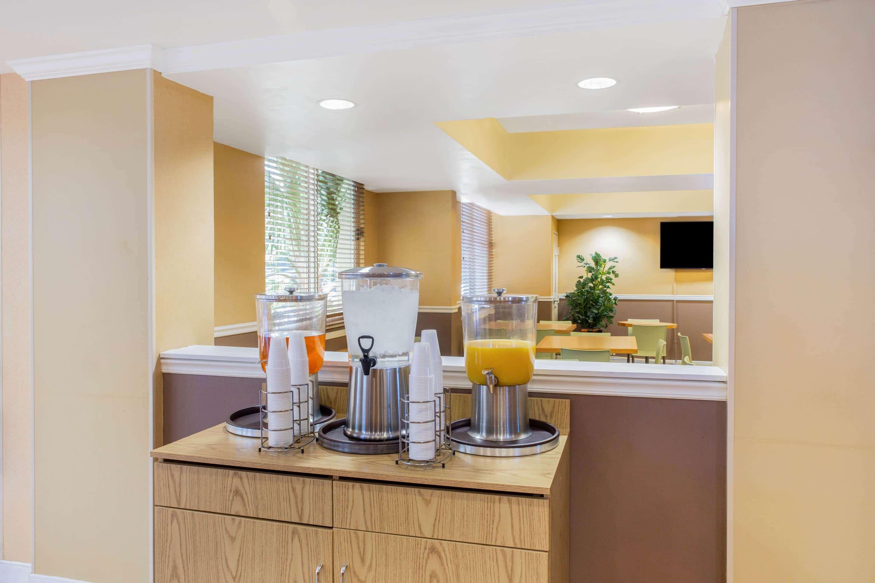 La Quinta By Wyndham Sarasota Downtown Hotel Bagian luar foto